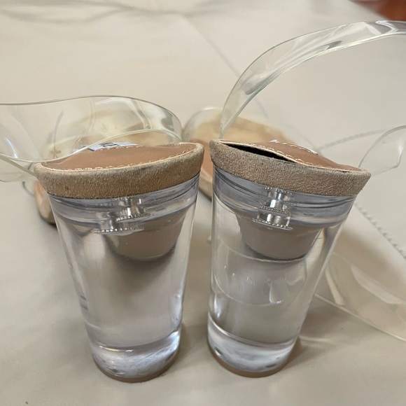 Steve Madden Clearer, Clear Heel Sandal, Ankle Steps, Size 9M - Picture 6 of 9